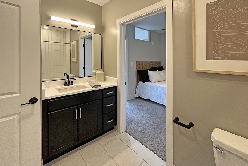 Residences at 55 - Residences at 55 55 Public Square, Cleveland, OH 44113, USA