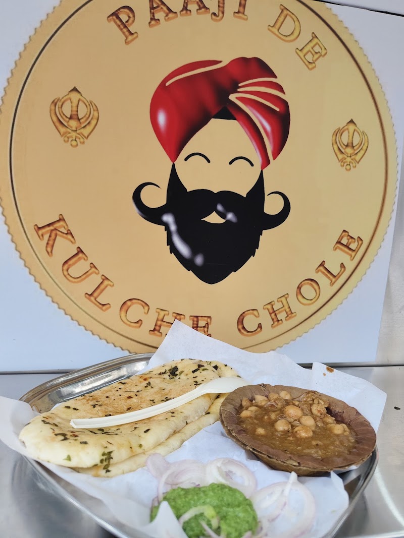 Paji de chole kulche - Paji de chole kulche Paji dec hole kulche Shop No. 2 2385/86, 3rd Road Khar (W), Opp Khar Gurudware Opp Khar Gurudwara Mumbai -52, Om Satnam, Bldg, Mumbai -52, Govind Dham, Khar West, Mumbai, Maharashtra 400052, India