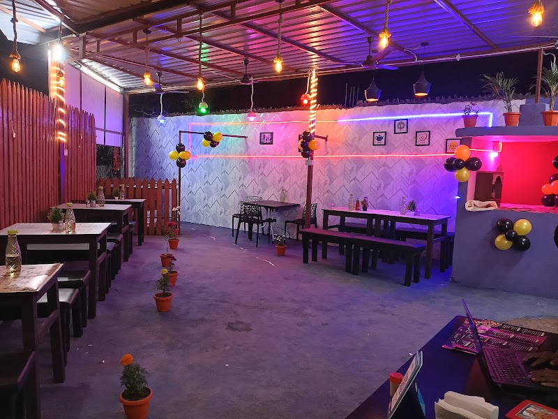 Chicken o'clock - Chicken o'clock, near Ring Road, Kushalpur, Changurabhata, Raipur, Chhattisgarh 492001, India
