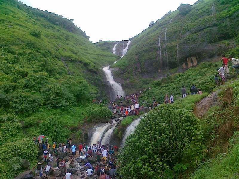 Bhivpuri Waterfalls - Bhivpuri Waterfalls X837+X97, Ashane, Maharashtra 410201, India
