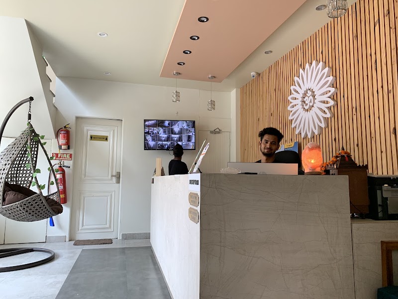 Punyah Residency Rishikesh - Punyah Residency Rishikesh, near, Divine Ganga Cottage, Laxman Jhula, Rishikesh, Jonk, Uttarakhand 249192, India
