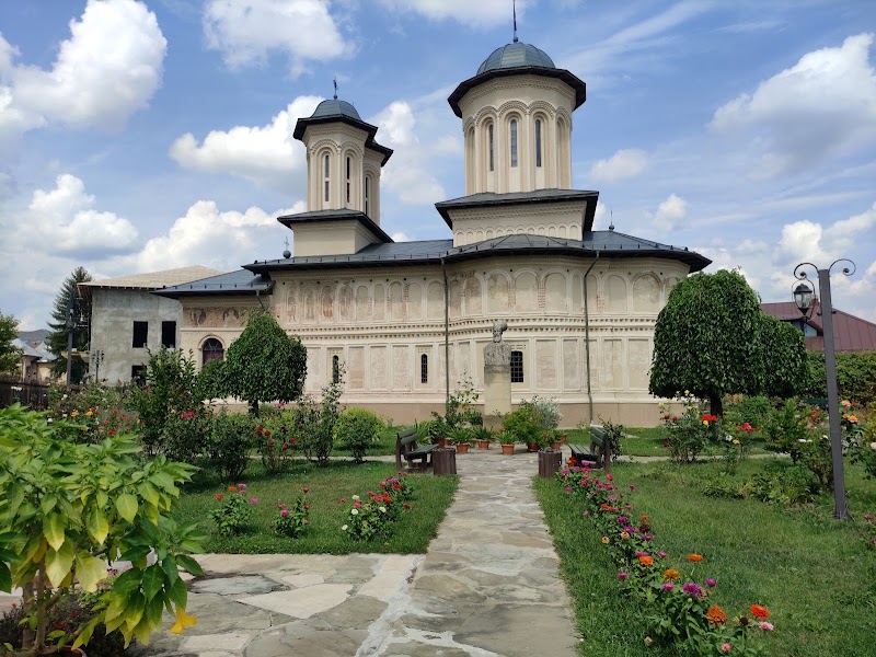Centrul Vechi - Centrul Vechi, Strada Alexandru Ioan Cuza 31, Târgoviște, Romania