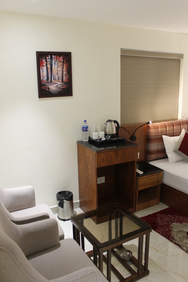 The Rosewood (Berries Group of Hotels) - The Rosewood (Berries Group of Hotels) 95/3 A, Hazra Rd, Hazra, Bhowanipore, Kolkata, West Bengal 700026, India