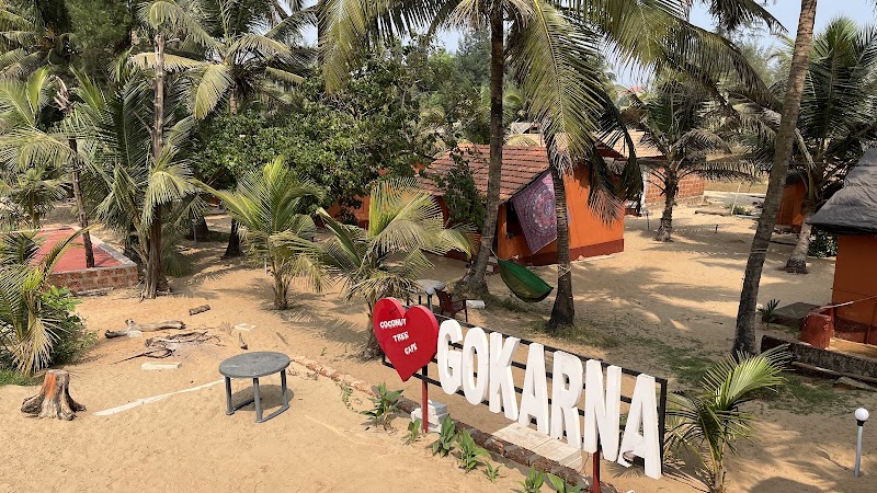 Coconut tree cafe - Coconut tree cafe Rudrapada Temple Rd, Gokarna, Bhavikodla, Karnataka 581326, India