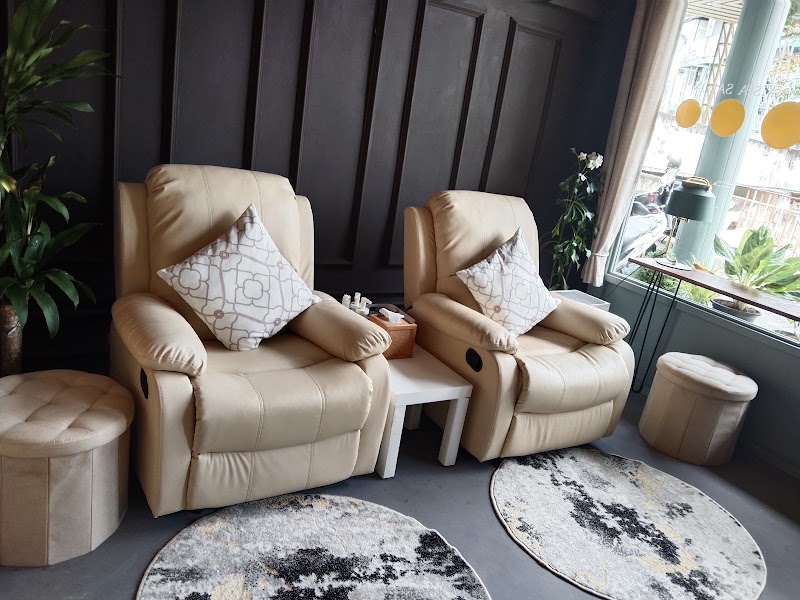 LUNA SPA - LUNA SPA, 6 Thanon Mae Luan Rang Hill, Tambon Wichit, Amphoe Mueang Phuket, Chang Wat Phuket 83000, Thailand