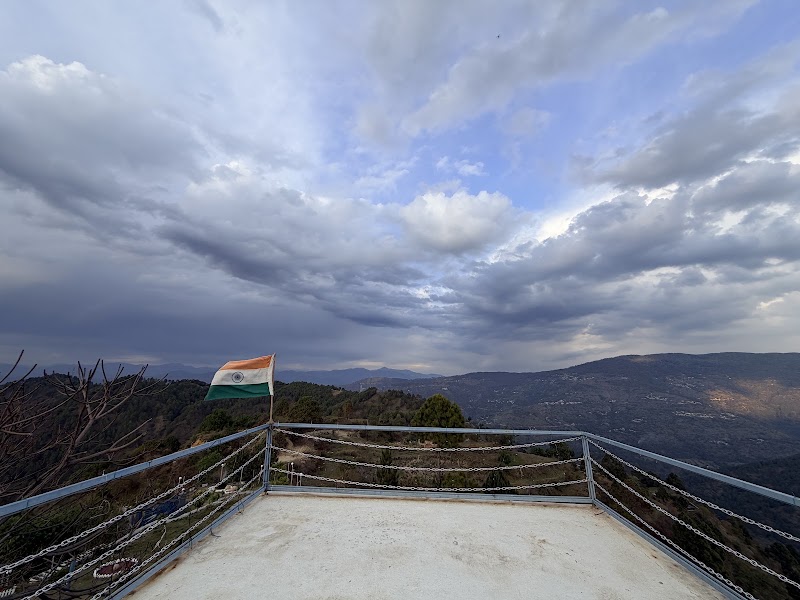 SaffronStays Glasshouse Celeste - Villa in Ranikhet - SaffronStays Glasshouse Celeste - Villa in Ranikhet Midway Corbett, Road Village - Jehaad, near Maa Bhona Devi Temple, Ghatti, Ranikhet, Basot, Uttarakhand 263680, India