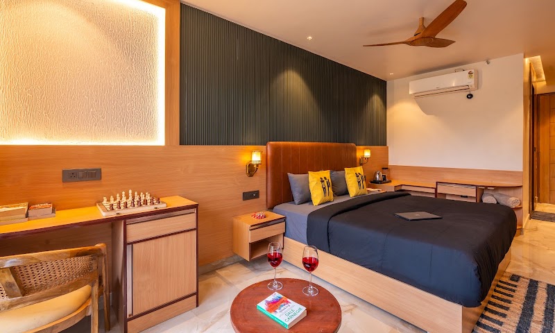 The Hosteller Bam Dehradun, City Centre - The Hosteller Bam Dehradun, City Centre 10, Saharanpur Rd, Laxman Chowk, Dehradun, Uttarakhand 248001, India