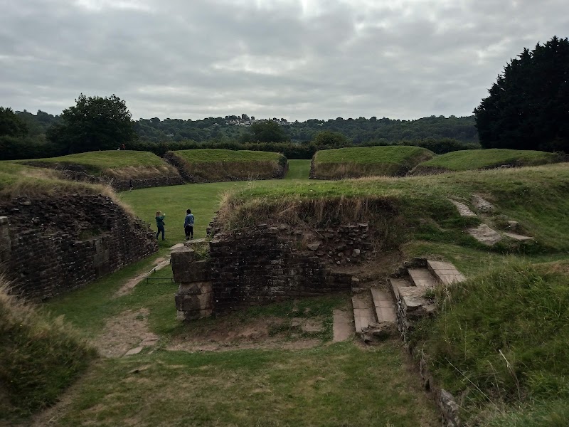 Roman Amphitheatre - Roman Amphitheatre Roman Amphitheatre, Broadway, Caerleon, Newport NP18 1AY, UK