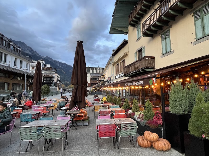 Atelier Café Chamonix Mont-Blanc - Atelier Café Chamonix Mont-Blanc, 8 Quai d'Arve, 74400 Chamonix-Mont-Blanc, France