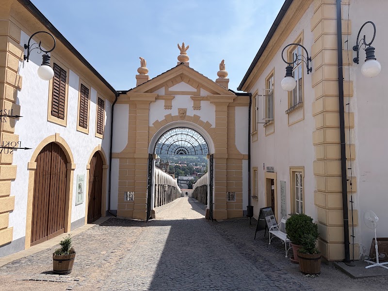 Děčín Castle - Děčín Castle, Dlouhá Jízda 1254/11 40502, 1 Děčín-Děčín 2, Czechia