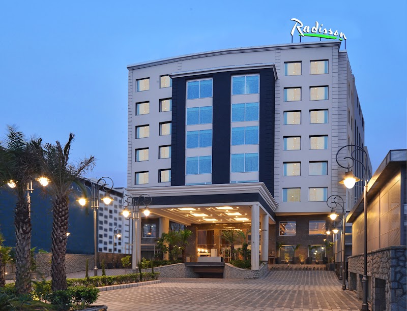 Radisson Hotel Chandigarh Zirakpur - Radisson Hotel Chandigarh Zirakpur, Patiala Road, Village Nabha, Green Enclave Road, Zirakpur, Nabha, Punjab 140603, India