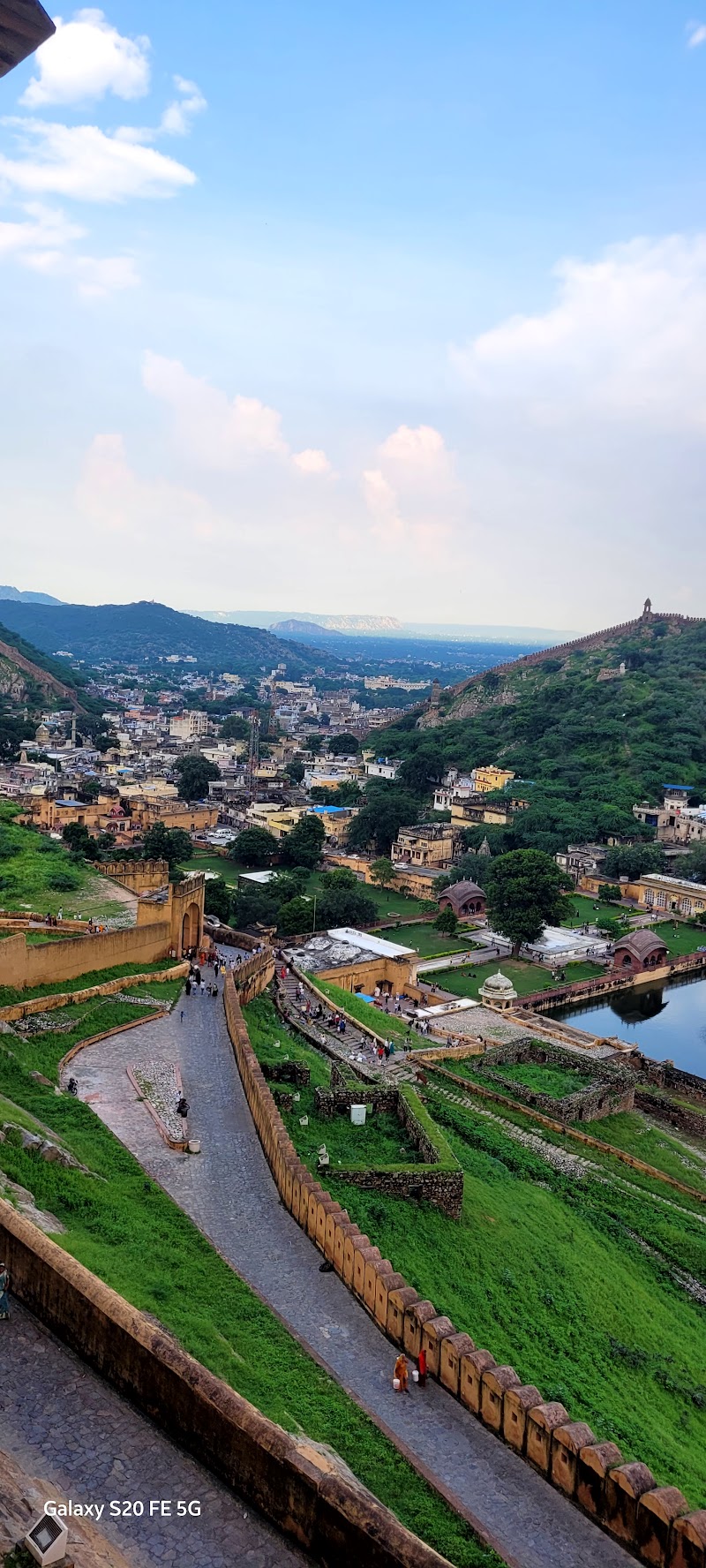 Great Wall Of Amer - Great Wall Of Amer XVM4+RJV, in front of amber fort, Amer, Jaipur, Rajasthan 302028, India