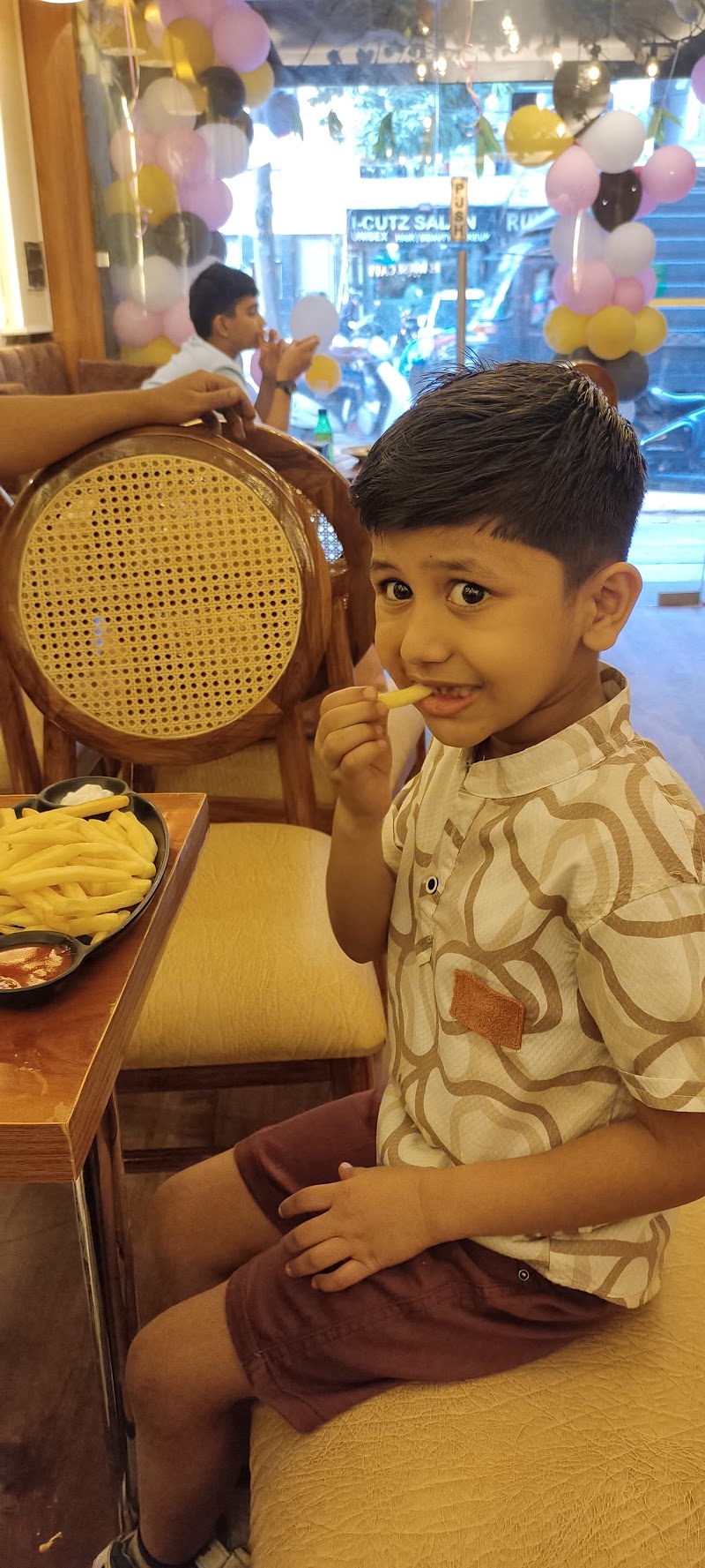 Tree house Cafe - Tree house Cafe, Shop no-35, near shubhash jellweres, Block X, West Patel Nagar, Patel Nagar, New Delhi, Delhi, 110008, India