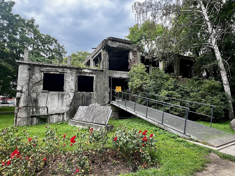 New Barracks - Westerplatte Walkable Ruins - New Barracks - Westerplatte Walkable Ruins, 80-001 Gdańsk, Poland