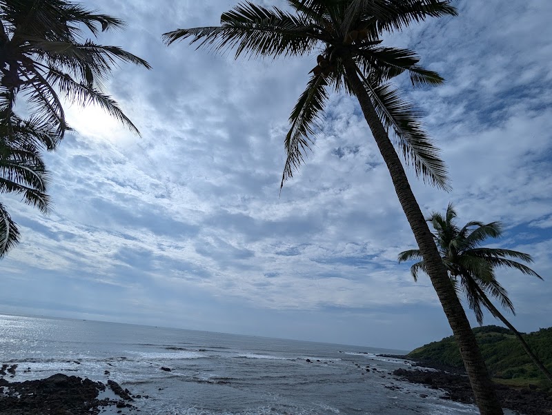 Anjuna beach - Anjuna beach, HPMP+QRQ, Dmello Vaddo, Anjuna, Goa 403509, India