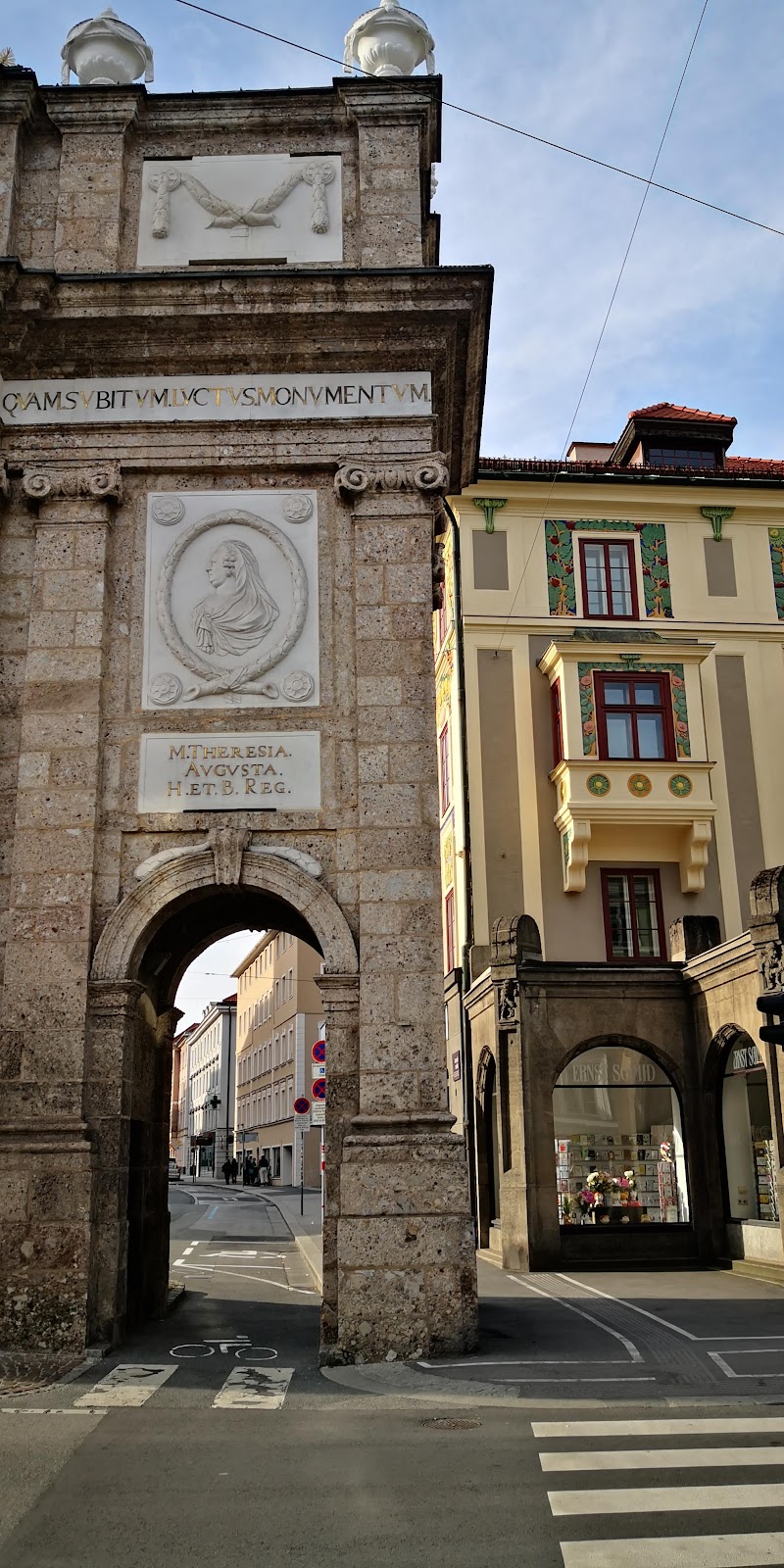 Triumphal Arch - Triumphal Arch Maria-Theresien-Straße, 6020 Innsbruck, Austria