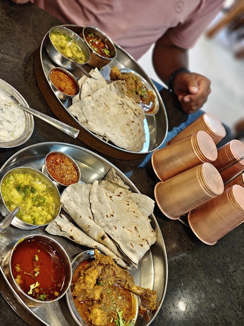 Hotel Jai Bhawani Mutton Bhakri - Hotel Jai Bhawani Mutton Bhakri Pune Banglore Highway, KhedShivapur, Khed, Pune - Satara Rd, At Post, Khed Shivapur, Pune, Maharashtra 412205, India