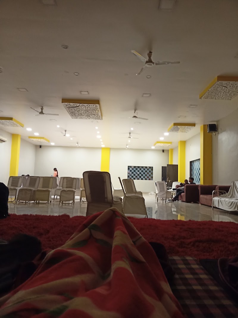 The Dream Palace - The Dream Palace, Seepat Rd, Vasant Vihar, Rajkishore Nagar, Lingiadih, Chhattisgarh 495006, India