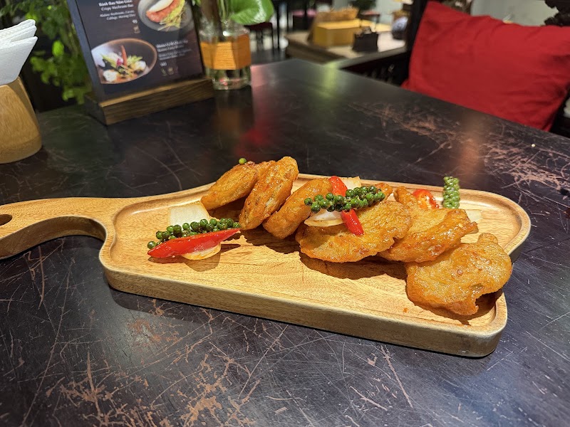 Shamballa Vegetarian, Greenhouse & Rooftop Bar - Da Nang - Shamballa Vegetarian, Greenhouse & Rooftop Bar - Da Nang 277 Đ. Trần Hưng Đạo, An Hải, Đà Nẵng 550000, Vietnam