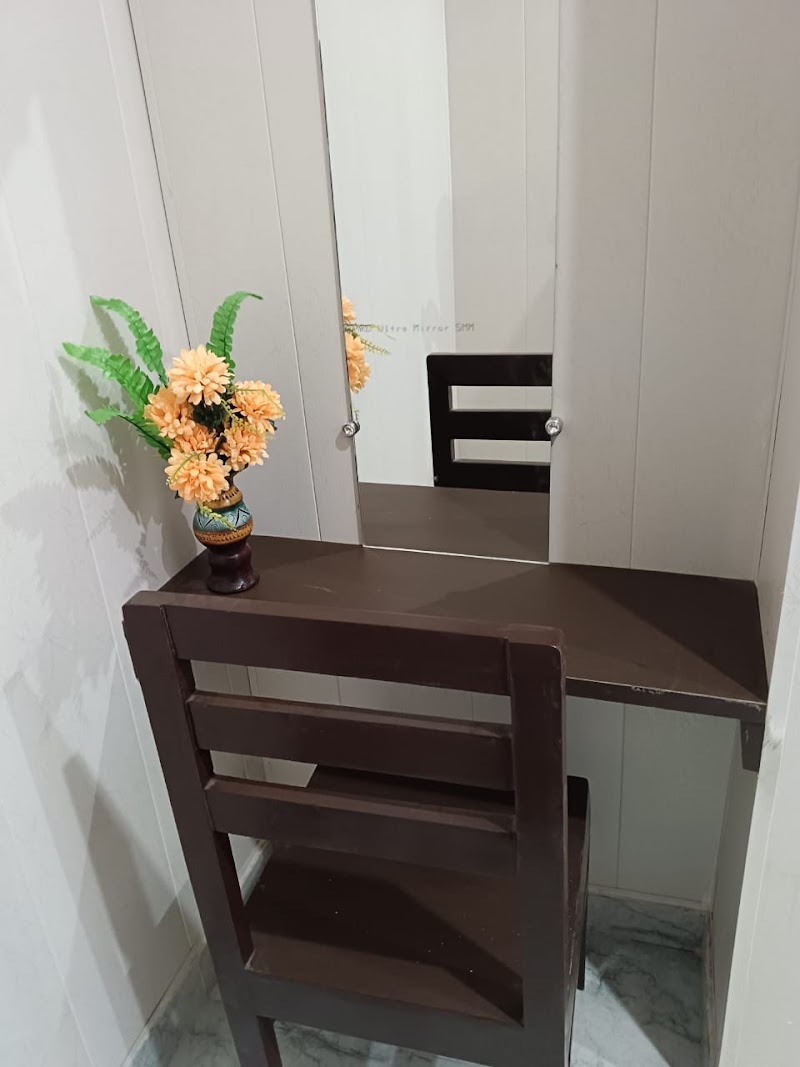 Awadh kunj home stay - Awadh kunj home stay Ram Path Rd, Gudri Bazar, Ayodhya, Faizabad, Uttar Pradesh 224001, India