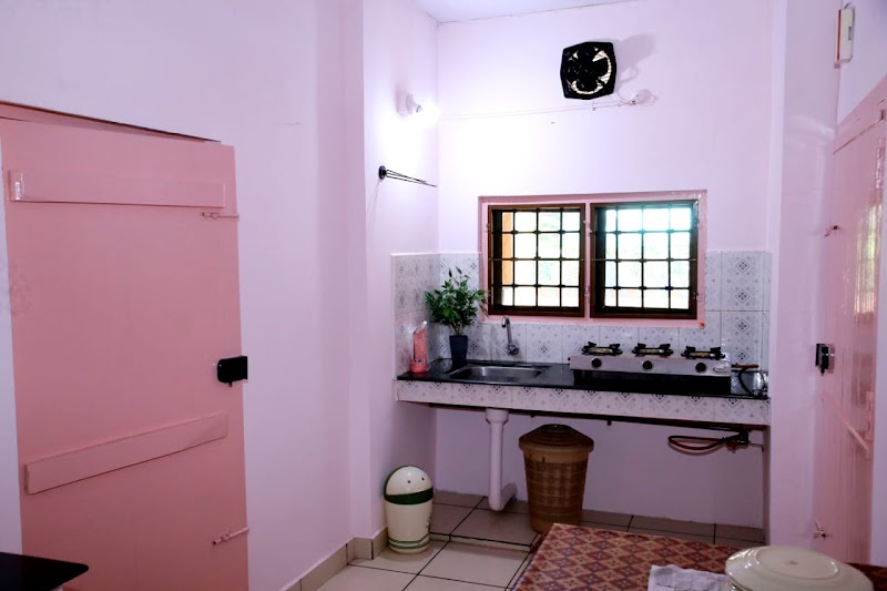 Alleppey La Casa - Alleppey La Casa, Zilla Court Ward, Boating Point, near Punnamada, Thathampally, Alappuzha, Keralam 688013, India