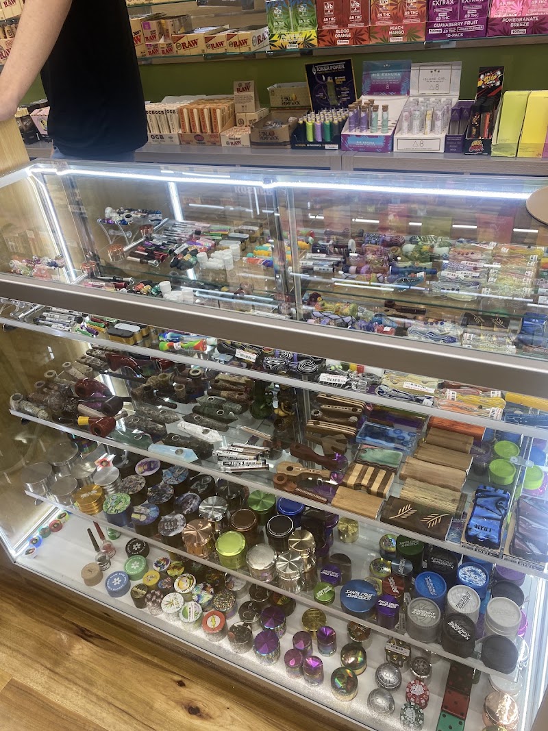 World of Smoke & Vape - Surfside - World of Smoke & Vape - Surfside 9501 Harding Ave Unit A, Surfside, FL 33154, USA