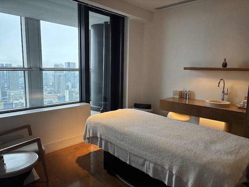 AO Spa & Club Andaz Tokyo - AO Spa & Club Andaz Tokyo 1-chōme-23-4 Toranomon, Minato City, Tokyo 105-0001, Japan
