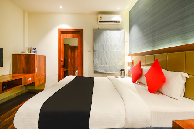 Hotel Yks - Hotel Yks CAD Cir, near CAD Command Area Development, opposite Dusshera Ground, Pratap Nagar, Dadabari, Kota, Rajasthan 324009, India