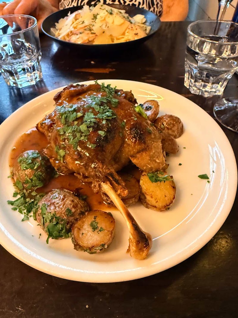 Bistrot 21 - Bistrot 21 21 Rue Jussieu, 75005 Paris, France