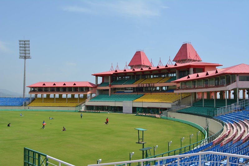 Dharamshala bus stand - Dharamshala bus stand, 6898+8MV, Sudher, Dharamshala, Himachal Pradesh 176215, India