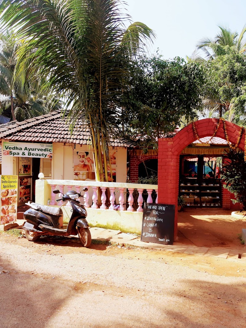 Vedha Ayurvedic spa & beauty - Vedha Ayurvedic spa & beauty classical restaurant, near German bakery, Mohanbagh, Orem, Palolem, Canacona, Goa 403702, India