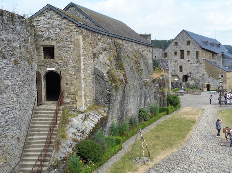 Bouillon Castle - Bouillon Castle, Esplanade Godefroy 1, 6830 Bouillon, Belgium