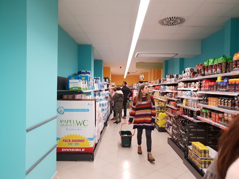 Mercadona - Mercadona, Rda. de Sant Pere, 31, Eixample, 08010 Barcelona, Spain