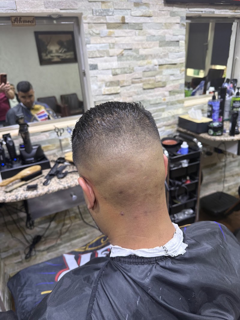 Haute Coiffure Hatim Kapsalon - Haute Coiffure Hatim Kapsalon, Adrianastraat 4, 3014 XL Rotterdam, Netherlands