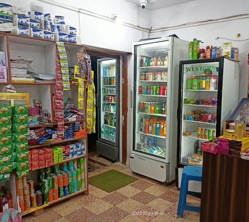 HOT SPOT MINI MARKET - HOT SPOT MINI MARKET, MPR3+WMF, Beach Rd, Khalchawada, Arambol, Goa 403524, India