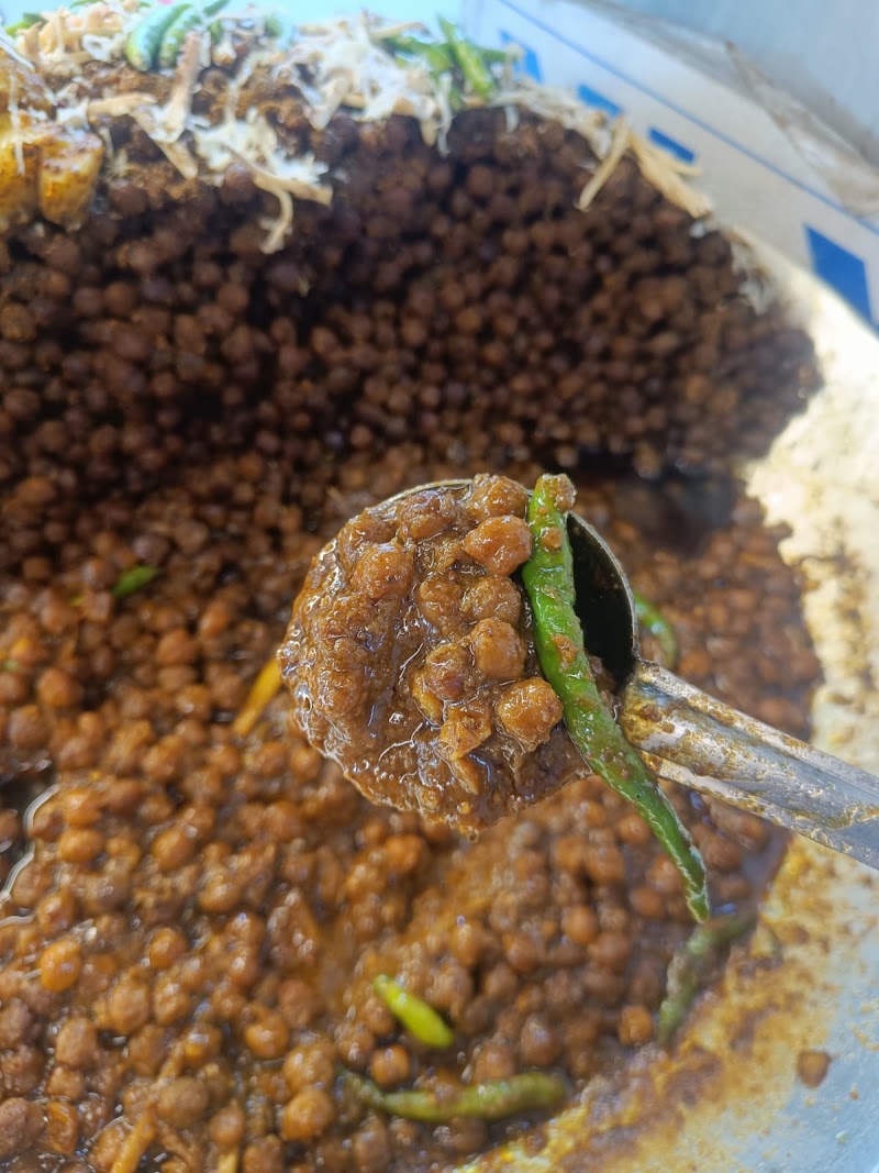 Om Ji Corner Chole Bhature & Catering Services - Om Ji Corner Chole Bhature & Catering Services, Shop no 1Shop No. 1 44/5/2 Near Sai Mandir, opposite Lifeline Hospital, PD Vihar, East Guru Angad Nagar, Swasthya Vihar, New Delhi, Delhi, 110092, India