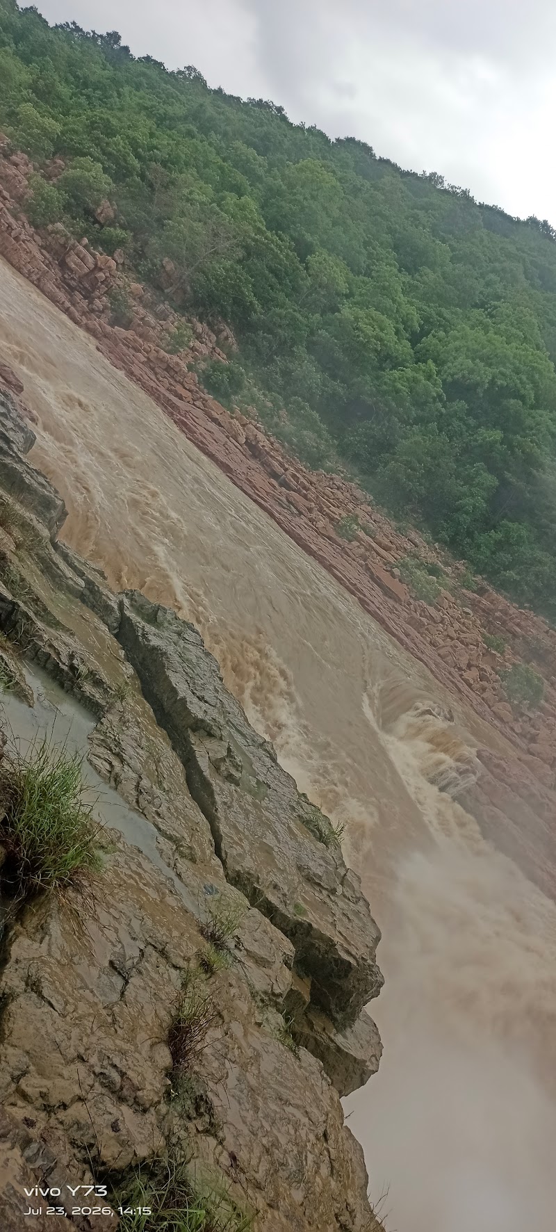 Lalkhol Waterfall (Pinda Pahar) - Lalkhol Waterfall (Pinda Pahar), 4XQM+7WR, Loharakot, Odisha 768036, India