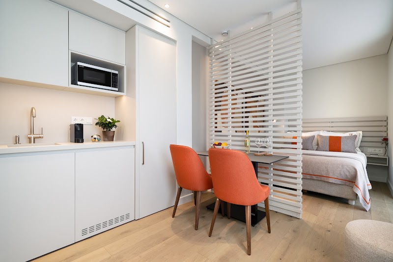 Trilogia Suites - Trilogia Suites, Solonos 96, Athina 106 79, Greece