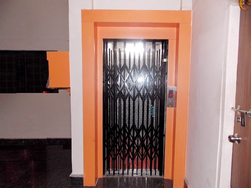 Hotel Good Luck - Hotel Good Luck, पोस्ट ऑफ़िस के पीछे, Station Chowk, behind Post Office, स्टेशन चौक, Agrasen Colony, Raigarh, Chhattisgarh 496001, India