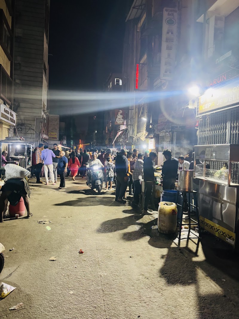 Nagarathpete Night dosa - Nagarathpete Night dosa rajendra market, 3, Avenue Rd, Kumbarpet, Ganigarpet, Nagarathpete, Bengaluru, Karnataka 560002, India