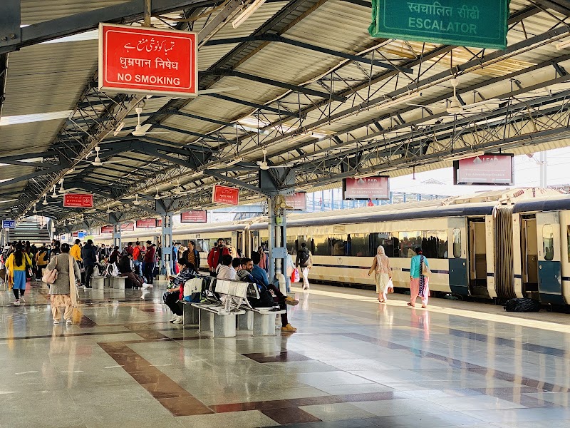 Shri Mata Vaishno Devi Katra - Shri Mata Vaishno Devi Katra Katra Station Rd, Katra, 182320