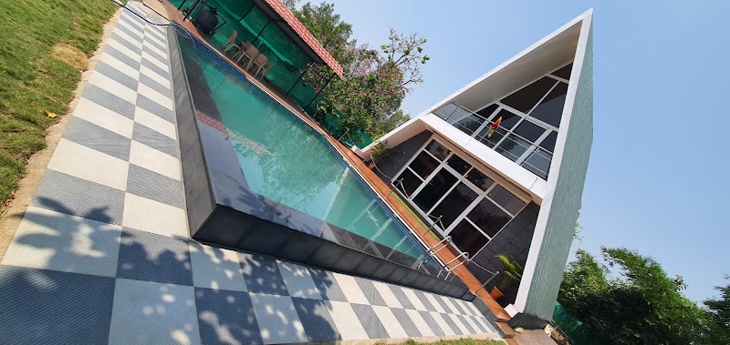 Daddys Villa & Resort, Durg, India