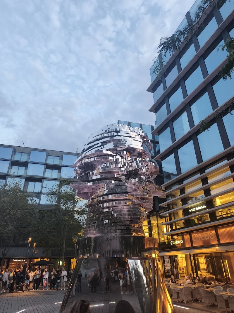 Cabeza de Kafka - Cabeza de Kafka, Charvátova 41/6, 110 00 Praha 1-Nové Město, Czechia
