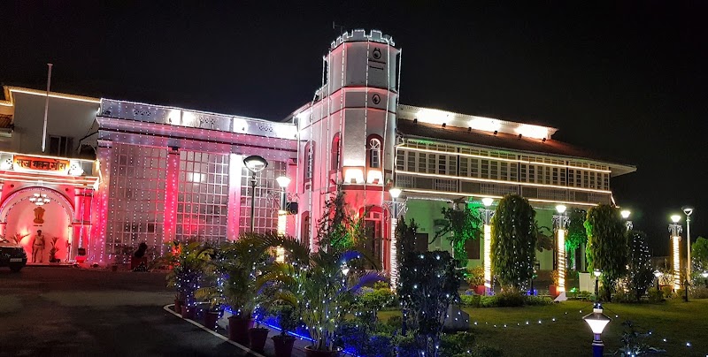Lok Bhavan - Lok Bhavan, Raj Bhavan Road, Panaji, FQ7Q+7GJ, Dona Paula, Goa 403004, India