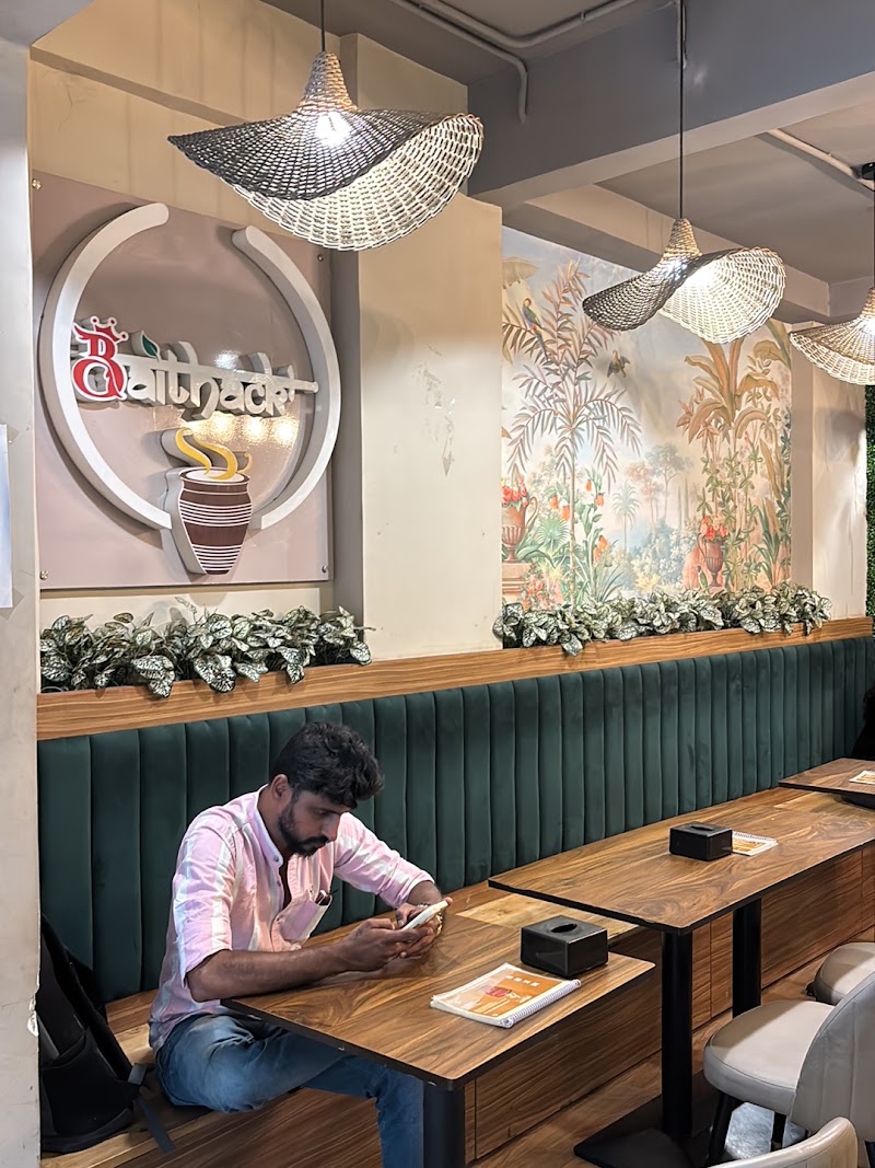 Baithack -Taste of kulhad,Evershine Nagar Malad - Baithack -Taste of kulhad,Evershine Nagar Malad Shop no 8, no 3 Mithchowky, Valeram pooja building, Malad, Evershine Nagar, Malad West, Mumbai, Maharashtra 400064, India