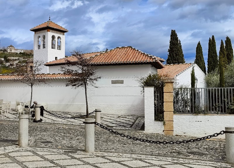 Mezquita Mayor de Granada - Mezquita Mayor de Granada, Cta. Cabras, s/n, Albaicín, 18010 Granada, Spain
