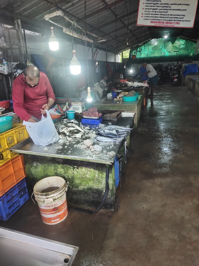 Kalavoor Market - Kalavoor Market, H8CH+95Q, Kalavoor, Keralam 688522, India