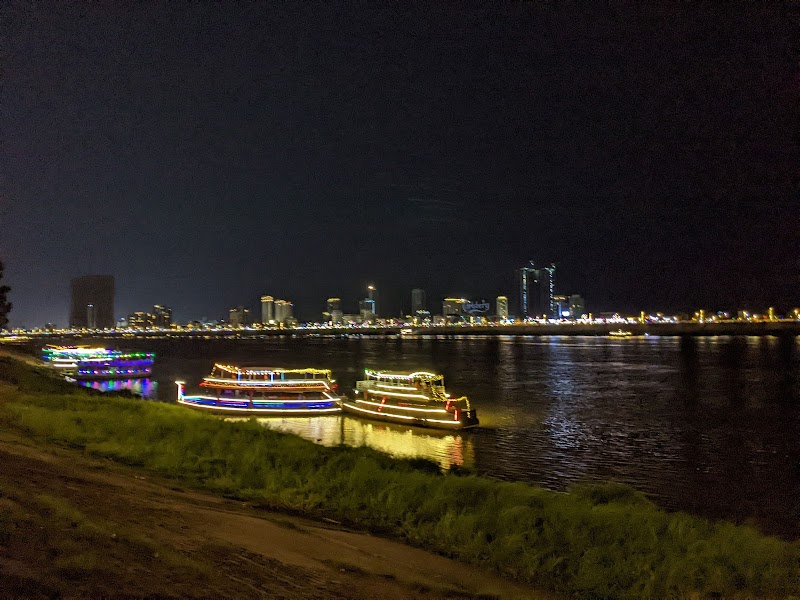 Preah Sisowath Quay - Preah Sisowath Quay, Phnom Penh, Cambodia