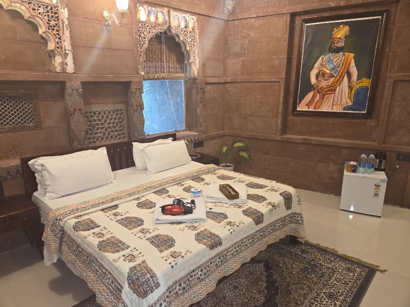 Prachin Haveli - Prachin Haveli near shiv mandir, Killi Khana, Sodagaran Mohalla, Jodhpur, Rajasthan 342001, India