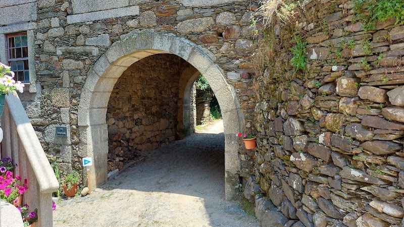 Aldeia de Xisto de Midões - Aldeia de Xisto de Midões Midões, 4550 Castelo de Paiva, Portugal